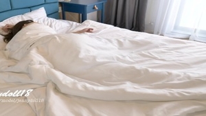 'CREAMPIE MY sleazy ROOMMATE IN THE MORNING WHEN HER BOYFRIEND IS NOT HOME! 4K'