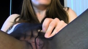 Brunette Kelly Candy craving real sex in pantyhose in HD