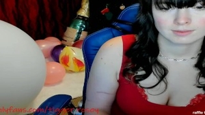 Screaming brunette Tigger Rosey feet teasing HD