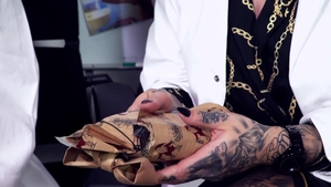 Hitzefrei - Shaved Mia Blow teasing in heels