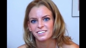 Hottest amateur pussy eating at casting