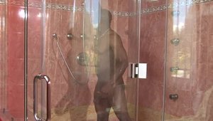 LoveHomePorn: Chick bends to get fucked in the shower