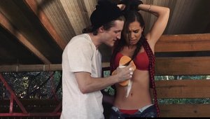 Fetish Network: Pussy sex together with babe Aidra Fox