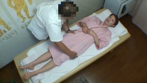 Asian amateur pussy eating