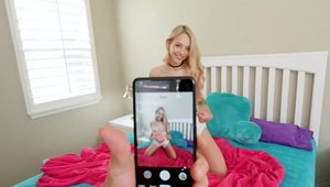 Jay Rock Films: Lily Larimar posing in the bed HD