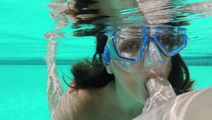 Let's Try Anal: Kylie Sinner cock sucking