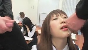 JAV hottest asian amateur dick sucking in public