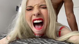 Young babe finds irresistible slamming hard HD