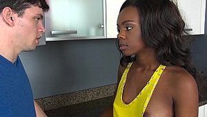 Black GF: Alex Davis next to super tasty Haylee Wynters