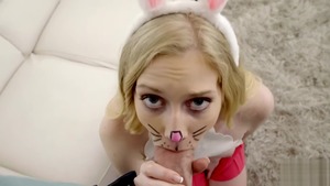 Blonde babe fantasy handjob