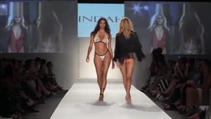 Big ass babe nailed rough in the spring